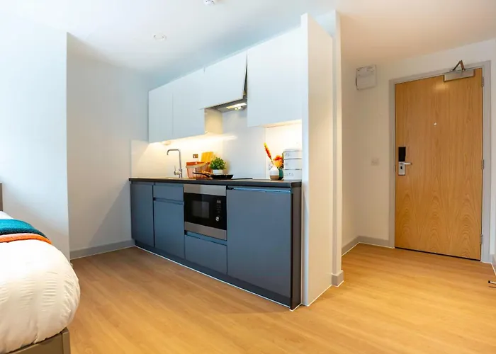 For Students Only - Market Quarter In Apartman *